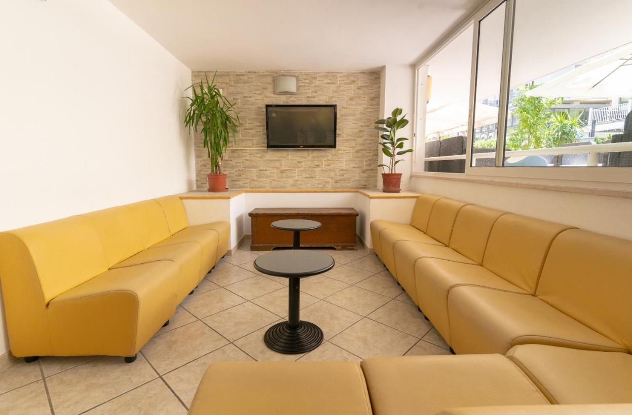 Hotel Villa Isola Rimini Zewnętrze zdjęcie