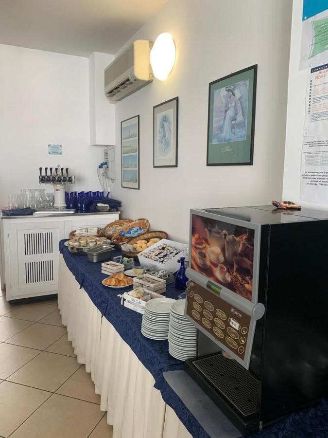 Hotel Villa Isola Rimini Zewnętrze zdjęcie