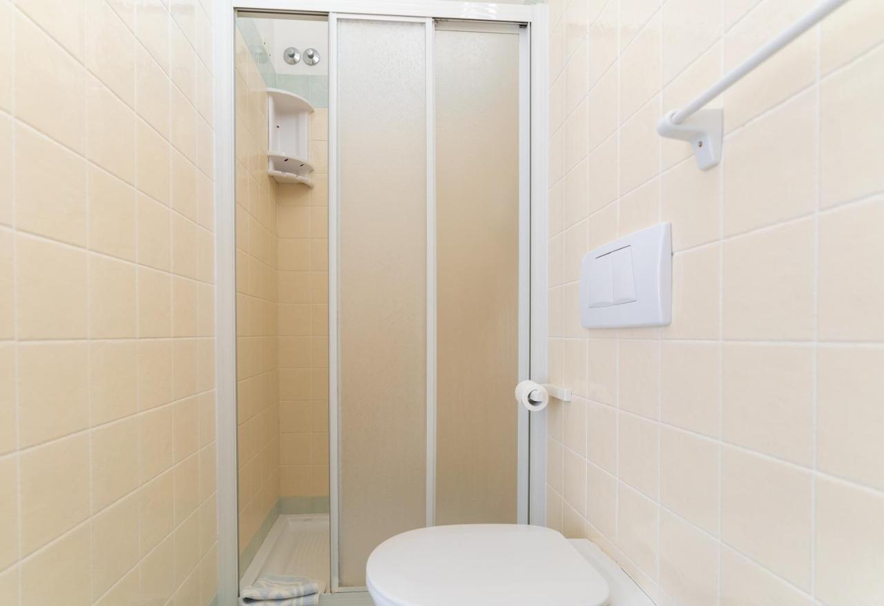 Hotel Villa Isola Rimini Zewnętrze zdjęcie